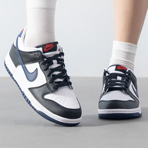 Nike (NIKE) official ship store women's shoes new style fashion retro DUNK LOW lightweight sports shoes low top fashion casual shoes HJ9202-001/black, white and blue/newly launched 39
