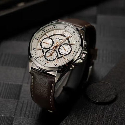 CASIO watch men's three-eye business casual student quartz Japanese and Korean watch New Year gift MTP-E303L-7AVD