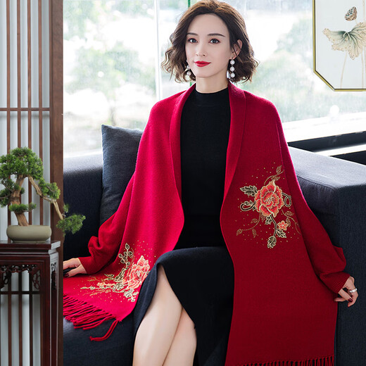 Utuo with shawl Xi grandma's clothing embroidery mother with cheongsam with cloak wedding dress sleeves in autumn and winter warm outerwear 16869 big red