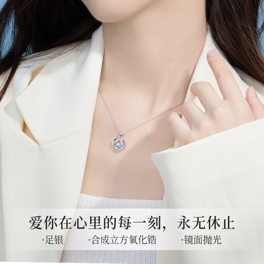 Lao Fengxiang pure silver necklace for women, light luxury beating heart pendant jewelry, high-end birthday anniversary gift for girlfriend and wife, white and blue* necklace, shipped from local warehouse nearby