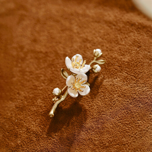 Idel plum blossom hairpin for women 2025 new hairpin Chinese style brooch hairpin gift box set practical gift for girlfriend H526 Qingya plum blossom brooch 3-piece set