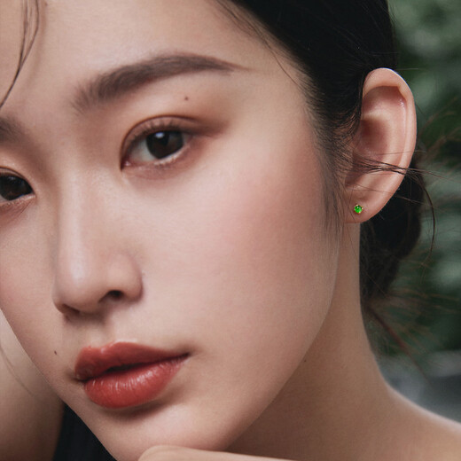 Oriental Jade Exquisite Niche Versatile S925 Silver Inlaid Imperial Green Jade Earrings Stud Earrings for Women Birthday Gifts for Women