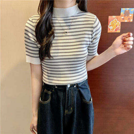 RWNNVI条纹薄款针织衫女2025新款夏季复古港味半高领短袖T恤别致上衣潮 13063黑条 均码 (70-125斤可穿)