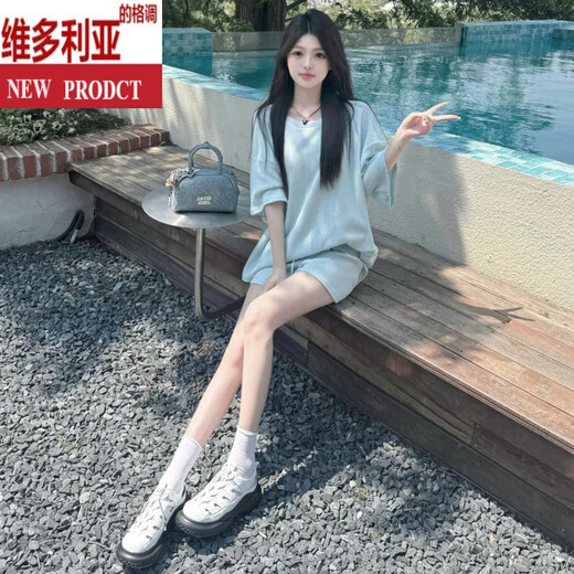 维多利亚的格调超火巨好看的慵懒清纯蓝色休闲运动套装女夏季减龄短袖短裤两件套 蓝色套装 M 100-110斤