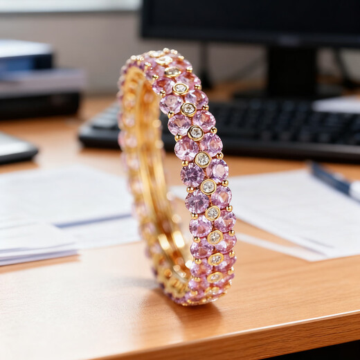 Personal jewelry 2.4 carat pink sapphire row ring 18K gold diamond fashion natural colored gemstone ring customized 18K gold pure pink sapphire ring size can be customized