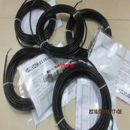 贺德克压力传感器HDA4840-A-350-Y24(10M)