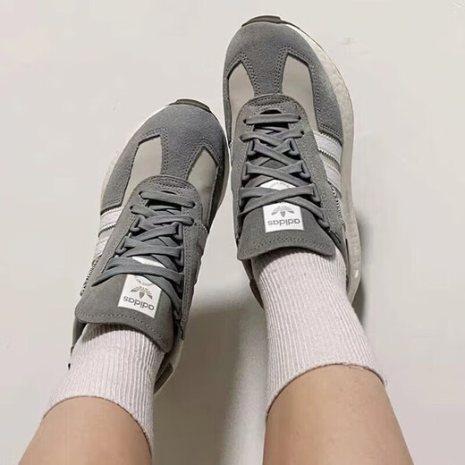 阿迪达斯 （adidas）男鞋女鞋 2025秋季新款运动鞋时尚跑步鞋轻便缓震透气boost休闲鞋 GY9922/灰色/情侣款/boost中底 38.5