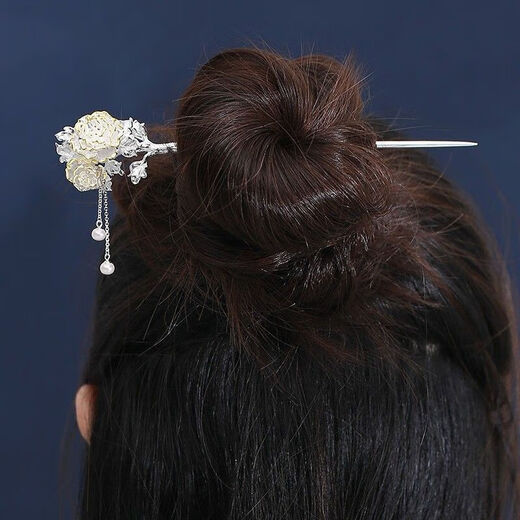 Laohuangxiang Twelve Flower Goddess S999 Silver Ancient Style Swinging Hairpin Women's Headwear Hairpin High-end Valentine's Day Birthday Gift September Chrysanthemum Light Love + Gift Box