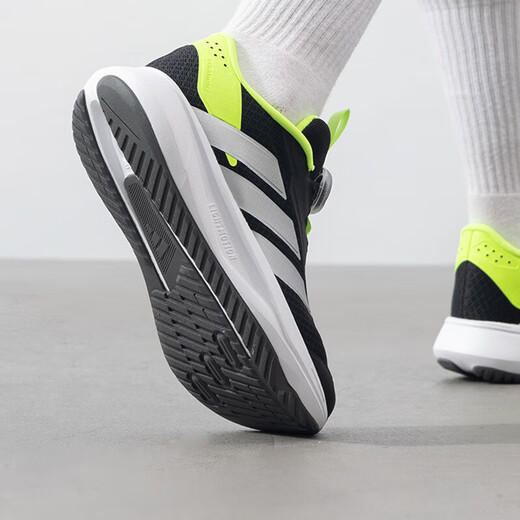 ADIDAS (adidas) Adolescente zapatos para hombres Zapatos para mujeres 2025 Summer NUEVA Moda de moda al aire libre zapatos casuales ligeros de peso transpirable Ji1694 33