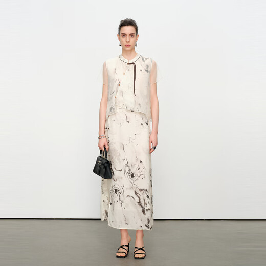 Wandian Wandian 2025 summer new ink charm flower two-piece set 1242L11DY3 white background ink color S