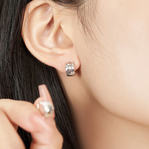 Ming brand jewelry platinum earrings Pt950 white gold starlight whispering earrings BFH0135 platinum earrings about 3.44 grams