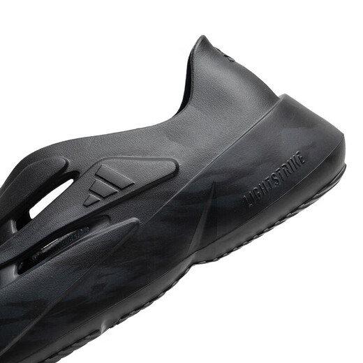 Adidas Sandals Chaussures masculines Chaussures pour femmes 2025 Été Nouveau couple Chaussures de trou de sport extérieur Sandales décontractées JH7039 42