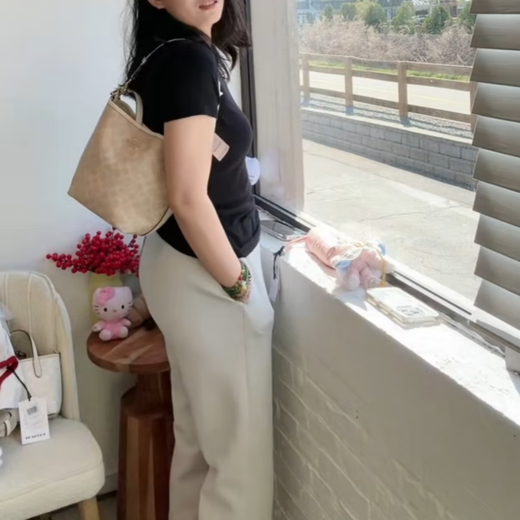 蔻驰（COACH）美国直邮 女士单肩斜挎CITY17流浪水桶包CT800CT802 1号中号黑拼深咖logo CT800IMXAQ 新款隐标 28*20*17C
