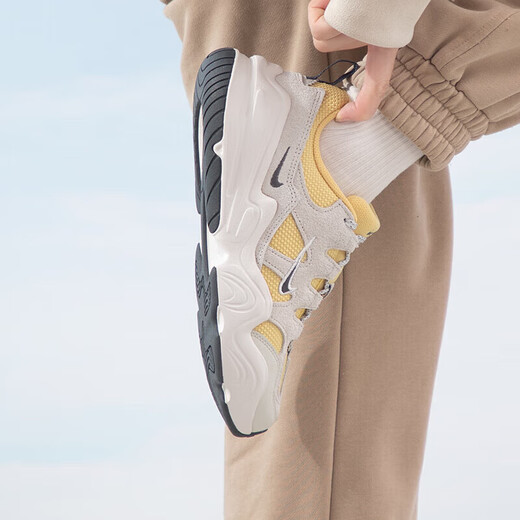 耐克（NIKE）女鞋 夏季新款运动鞋TECH HERA复古时尚老爹鞋缓震耐磨透气休闲鞋 DR9761-700 36