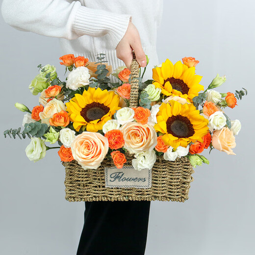 Zorah Flower Express, sunflower and rose mix and match bouquets and baskets, birthday gifts, nationwide citywide delivery, Champagne and sunflowers, mix and match hand-held flower baskets
