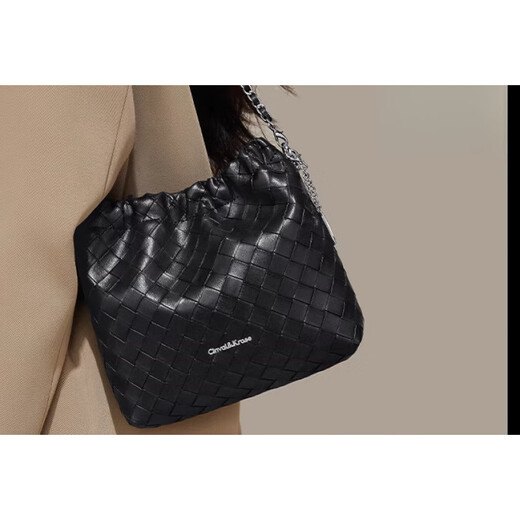CinvaiKrose small c/k bag women 2025 new crossbody bag feel bucket bag fashionable shoulder chain women's bag black black