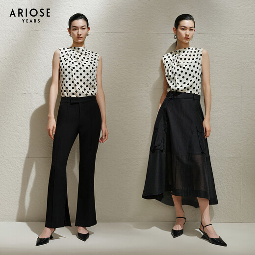 Ainos Essi [gleicher Stil im Einkaufszentrum] 2025 Sommer neues Produkt Mulberry Seiden Halbschildkröte Kragen Polka Punkt Französisch Seidenhemd für Frauen 40615081 Meter Bottom Black Dot M.