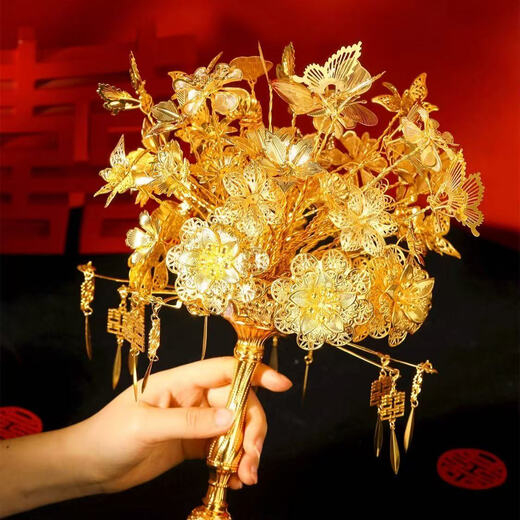 Cup Horse Chinese Style Bride tenant des fleurs avec un meilleur cadeau de mariage Golden Mariage DIY MARIAGE XIUHE BOX-CADEAU HIGH de gamme Fuyao (sac de matériau - n'a pas besoin de le faire vous-même)