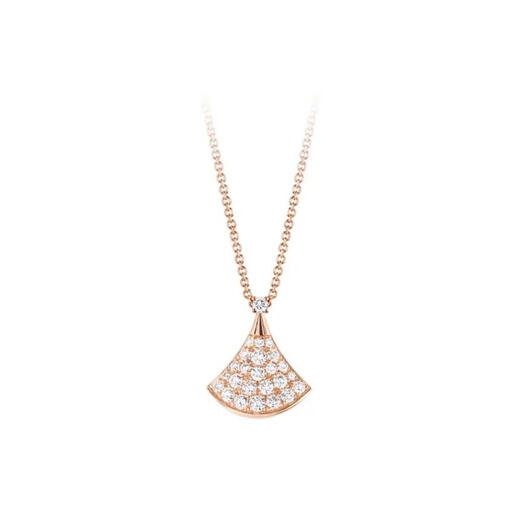 Kawamori IDO 18K gold diamond necklace small skirt pendant versatile clavicle chain diamond rose gold chain set 520 gift 18K gold rose gold chain set