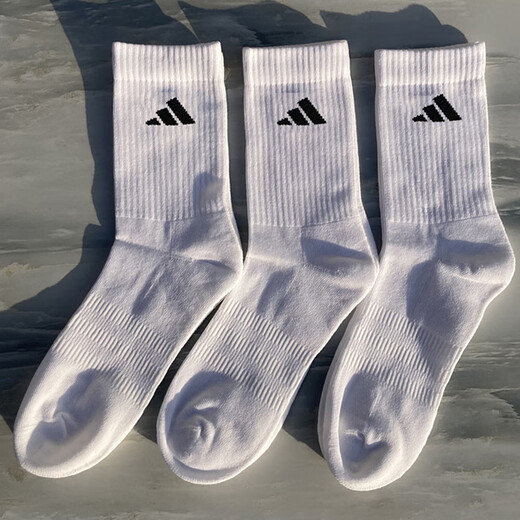 阿迪达斯 （adidas）阿迪达斯袜子男女袜夏季新款透气百搭中筒袜三双装白运动袜JC9273 JC9272 专柜假一赔十 M【39-42码】专柜假一赔十