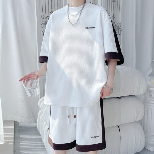 Le nouveau t-shirt à manches courtes lâches décontracté à la mode pour les hommes en été 2025 Été Set HQ24417 White M Environ 95-110jin [Jin est égal à 0,5 kg] peut être porté