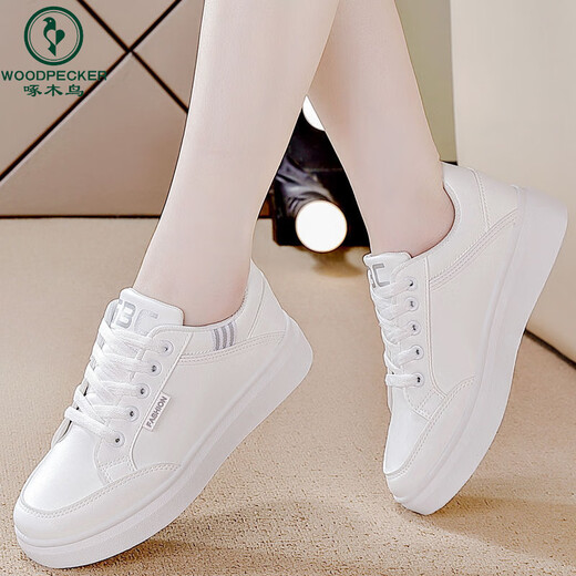 Specht 2025 Sommerweiche Sohle Frauenschuhe Leder Nonrutschschuhe Frauen lässige Schuhe Vielseitige helle Sportschuhe kleine weiße Schuhe W603 Weiß grau 38