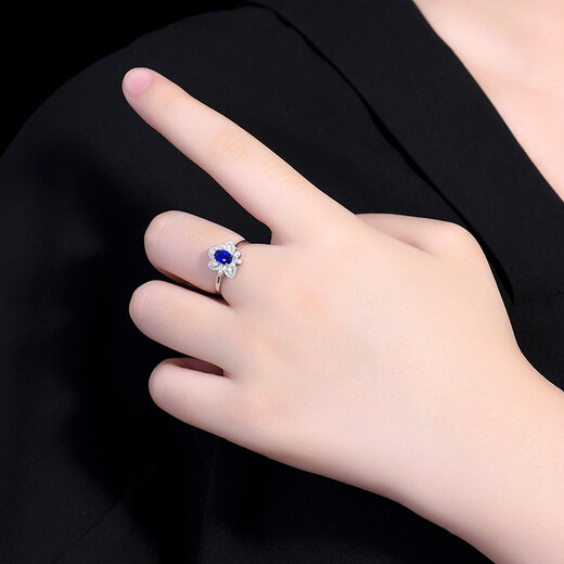 HEEKAIYI Royal Sapphire Ring Women's 18K Diamond Ring Luxurious Chinese Valentine's Day Birthday Gift for Wife and Girlfriend Selected Royal Sapphire Ring 0.45 carat 18K Gold Diamond Inlaid