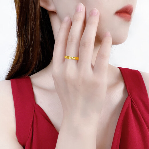 Lao Fengxiang pure gold crushed ice ring brand jewelry crushed ice closed ring pure gold 999 11 rings about 3.53 grams