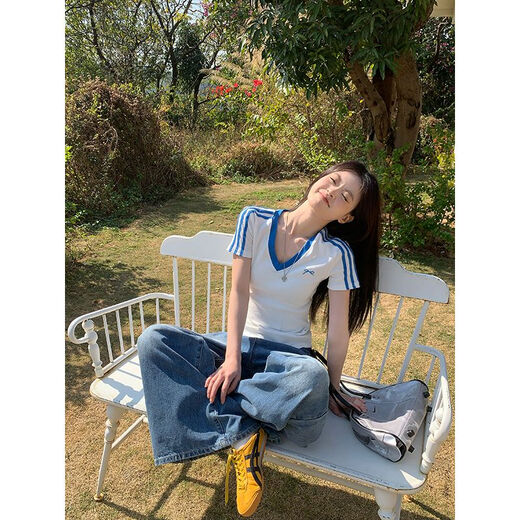 美式辣妹黄色v领正肩棉质短袖T恤女夏季运动风修身短款撞色上衣女 1047黄拼黑 L 【建议100-110斤】