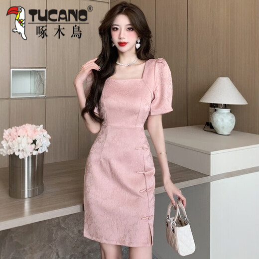 Peíaco carpintero Nuevo chino mejorado Cheongsam Skirt para mujeres Patch-botón Button Jacquard Summer Sumlar Square Puff manga Slit Falda de cadera 983-2 Rosa de cuero largo S