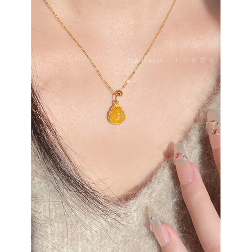 Fat Donglai's same beeswax pendant, Autumn Maillard's Buddha Necklace, Natural Mini Laughing Buddha Necklace, Beeswax Mini Buddha Necklace