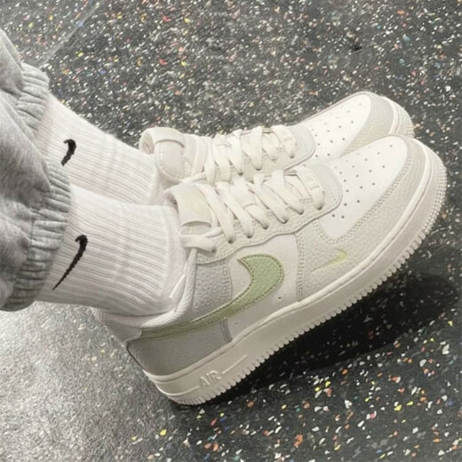 
Nike board shoes women's shoes Air Force 1 white and blue pink Air Force One double hook AF1 low-top sports casual shoes IB3881-001 39