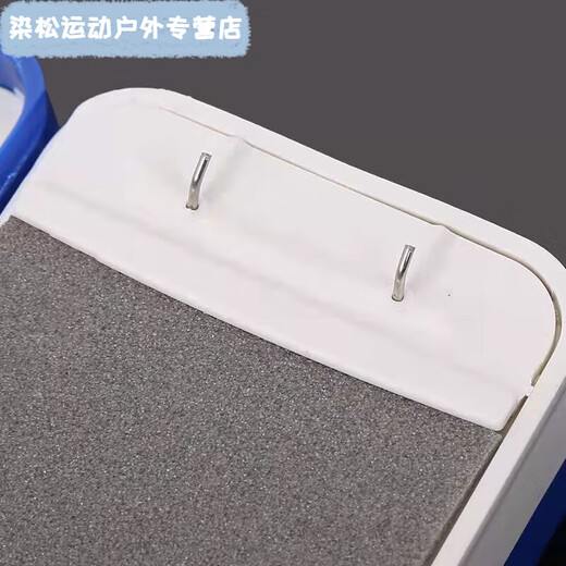 Meikejie double-layer three-layer multi-functional float box double-layer sub-line box double-layer float box fish float box fishing gear box vertical float box 55 cm large blue and white float box