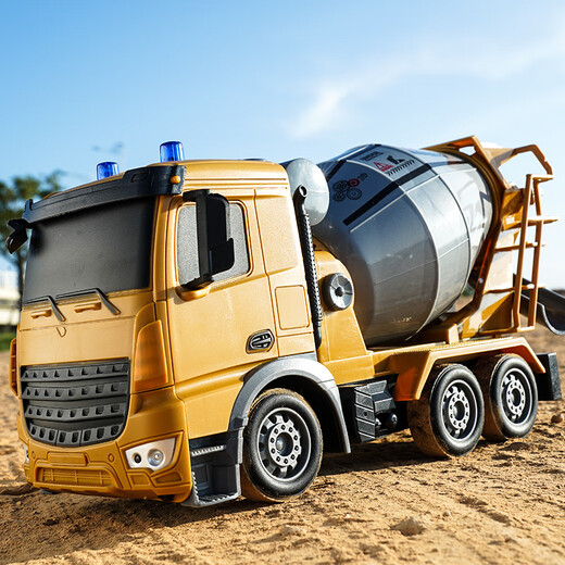 
Xingpo remote control mixer model car toys children boy 3 years old 6 cement mixer truck tank truck engineering truck can discharge materials Remote control truck - one-click unloading 4 sets of rechargeable batteries + remote control battery ++