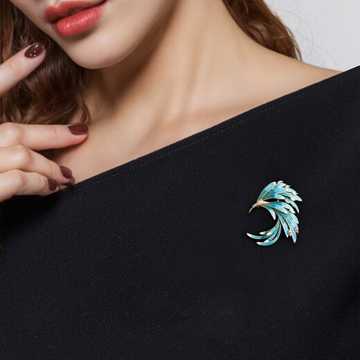 Qlady Phoenix Brooch High-end Women's Exquisite Fashion Corsage Pin Niche Accessories Decorative Lapel Pin Teacher's Day Birthday Gift