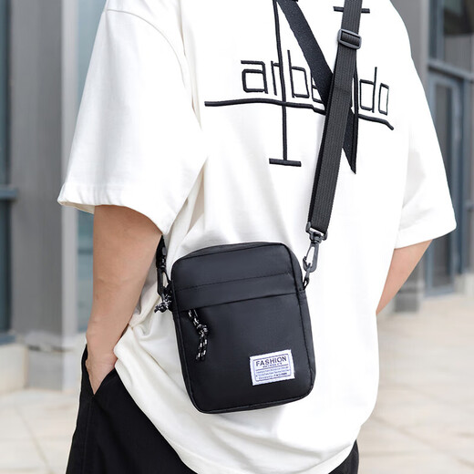 Bolsa de hombro para hombres livianos bolsas cruzadas de cuerpo de hombre mini bolso de hombro para hombres inclinado informal de mochila pequeña 8824 negro