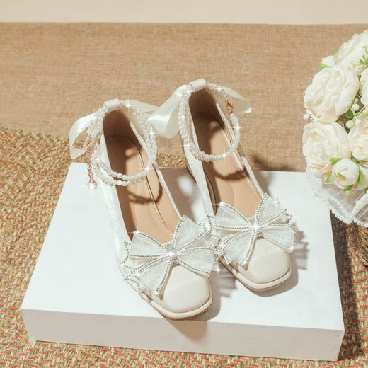 Yalso children's high heels 10-15 years old performance Hanfu shoes children's costume girls princess shoes catwalk leather shoes ribbon bow 8cm heel high standard size 33