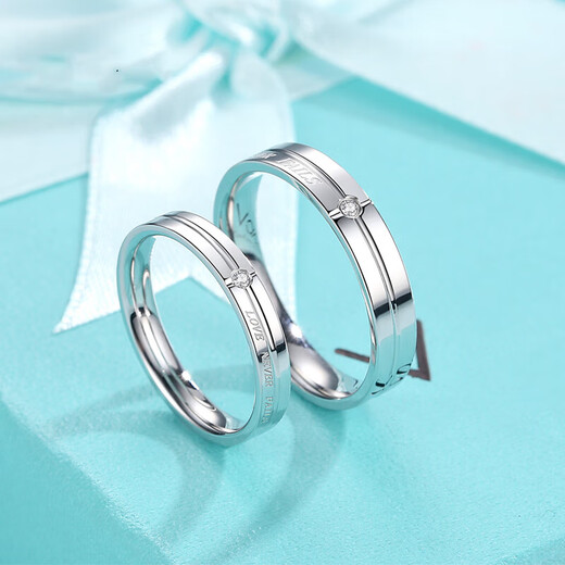 Chow Tai Sang platinum ring couple ring wedding moissanite diamond ring men and women plain ring hanging gift exquisite box eternal vow platinum women's ring