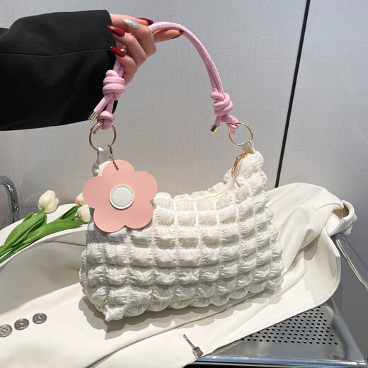 小众包包女夏2024新款潮ins时尚泡泡单肩腋下包百搭淑女风饺子包 白色配粉