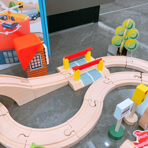 [2877 personnes collectionner] Track en bois Trains en bois électrique petit train TOUEUX TOUELLES TOUEL