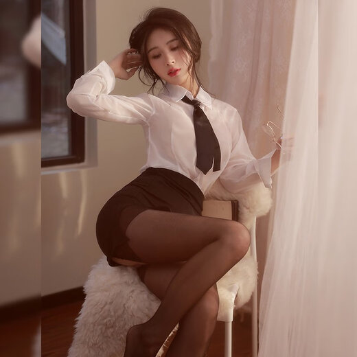 Pyjama émotionnel et intéressant et secrétaire érotique Instrument chaud Instrument pur désir des bas de purement séduisant Sexe et exposé Secrétaire aux vêtements pour femmes + 693 Chaussettes ouvertes de nuit + bas noir Taille 80-120jin [Jin est égal à 0,5 kg]