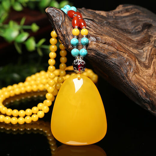 Mu Huanshi wax beeswax pendant sweater chain natural amber raw stone chicken fat yellow water drop necklace for men and women (with national inspection certificate) black material water drop pendant with fashionable cotton rope style