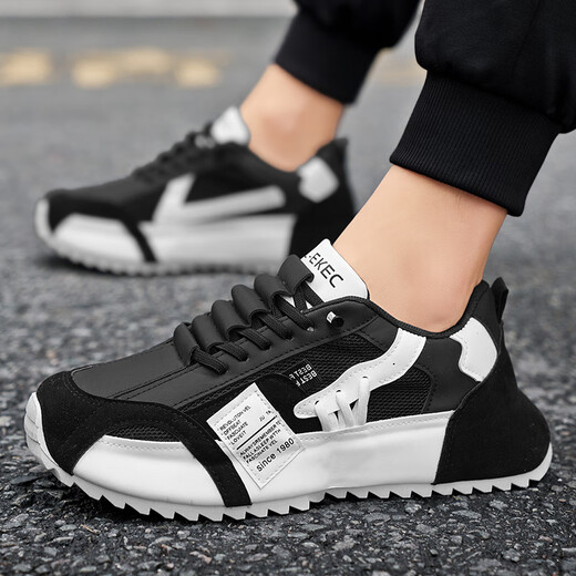 Changxiang huili Station européenne Chaussures masculines 2025 Nouveau été respirant tout-correspondant sportif et chaussures de loi