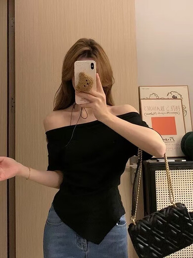 Cool Chapter (KUZHANG) E-2687 summer new Korean version simple striped irregular slim one-shoulder design top T-shirt for women rice apricot color equal size