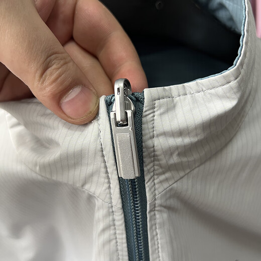 Veste à col de stand Pierre Cardin 2025 Tops polyvalents à glissière Fashion et automne pour hommes