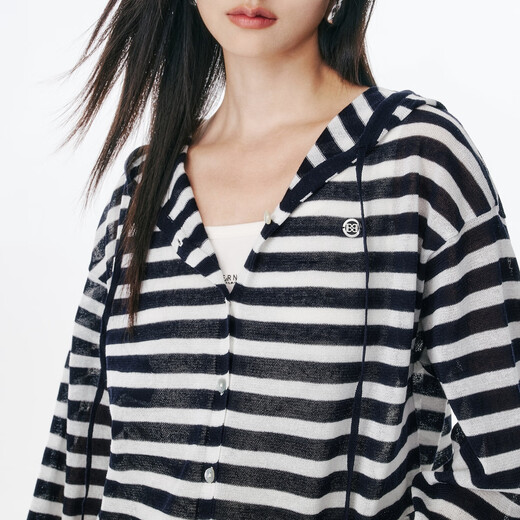 Peacebird [gleicher Stil in der Mall] Frauenkleidung 2025 Sommer Neue Anti-Falten-Strickjacke A3EDF2629 Blue L 165
