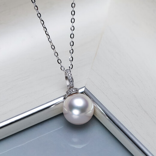 Duyi Mirror Aurora 18K Gold Fashionable Small Bottle Design Seawater Akoya Pearl Pendant Single Clavicle Chain Aurora Style (Specially Selected Heavenly Girl Pearlescent) 8-8.5mm