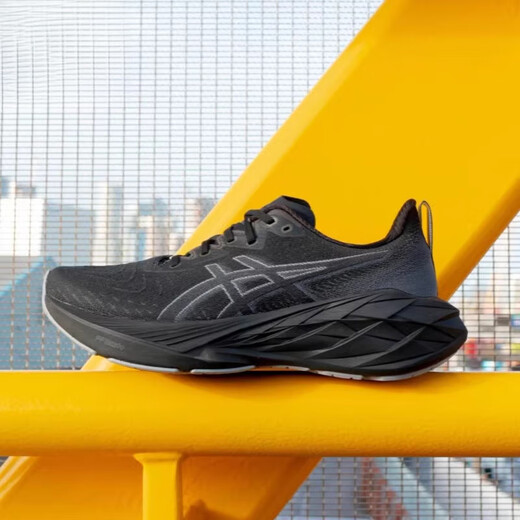 ASICS (ASICS) Novablast4 Chaussures de course à coussin léger 1011B693-001-002-300-402 Bleu clair (nouveau modèle) / 1011B887-020 42 265 mm