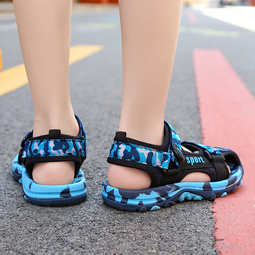 Sandals Boys Baotou Summer Style 2025 New Children's Sports Beach Shoes Medium and Large Boys Non-Slip Soft Bottom Sandals Blue Moon 33