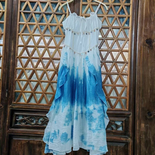 Aoschengko Tie-Dye-Hosentender-Kleid Yunnan immaterielles kulturelles Erbe blau handgefertigtes literarisches und künstlerisches Reisefotografie-Outfit von Frauen